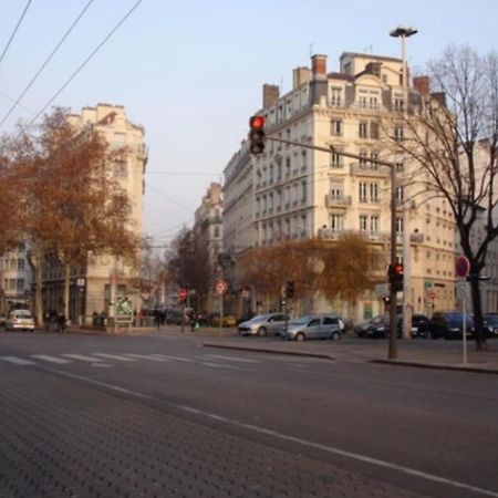 Le Love Spa Lyon Zewnętrze zdjęcie