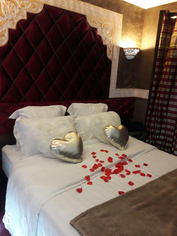 Le Love Spa Lyon Zewnętrze zdjęcie