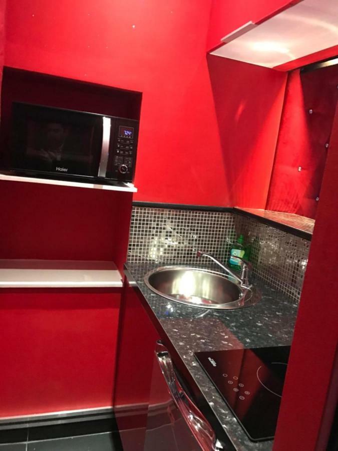 Le Love Spa Lyon Zewnętrze zdjęcie